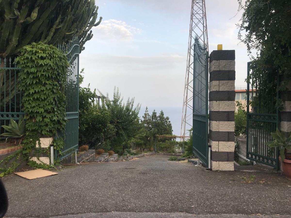 Bed and Breakfast La Nave Sul Mare Di Taormina Letojanni Zewnętrze zdjęcie